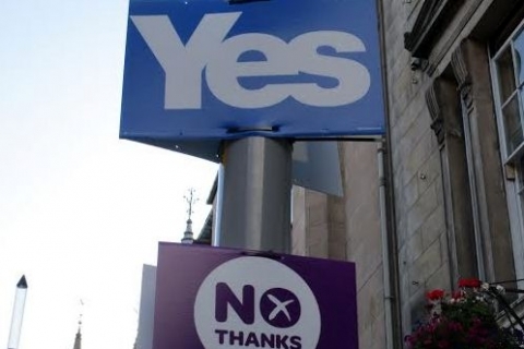 Yes ou No à l’indépendance